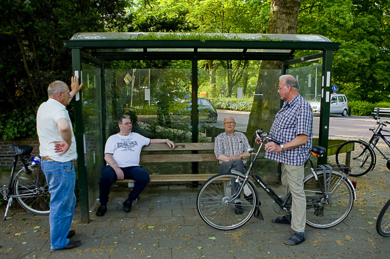 Hangplek oudere jongeren. Meipoort, Doesburg.